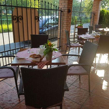 Sabbia Ristorante - Reštaurácia a Ubytovanie Prievidza Esterno foto