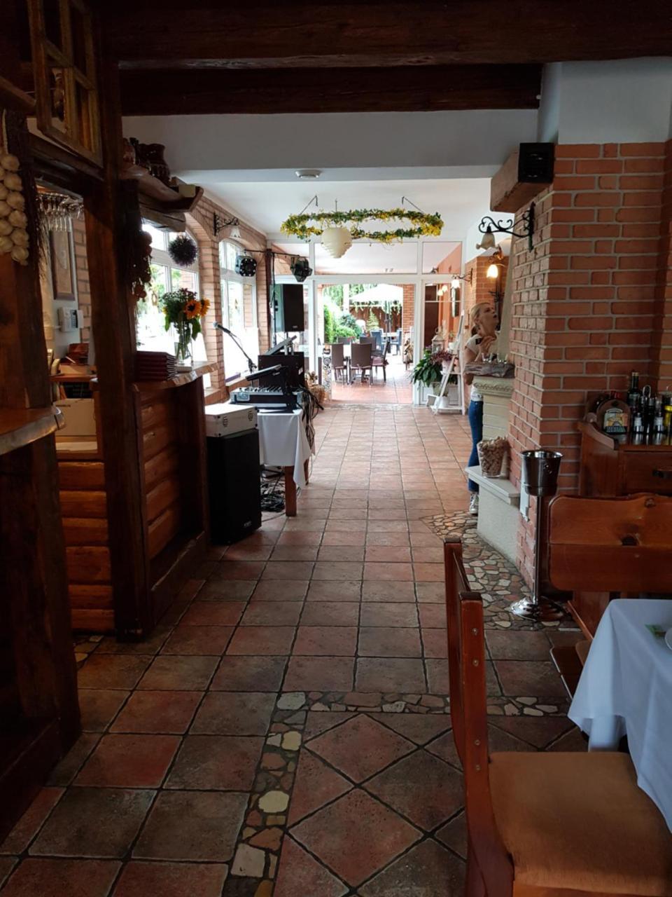Sabbia Ristorante - Reštaurácia a Ubytovanie Prievidza Esterno foto