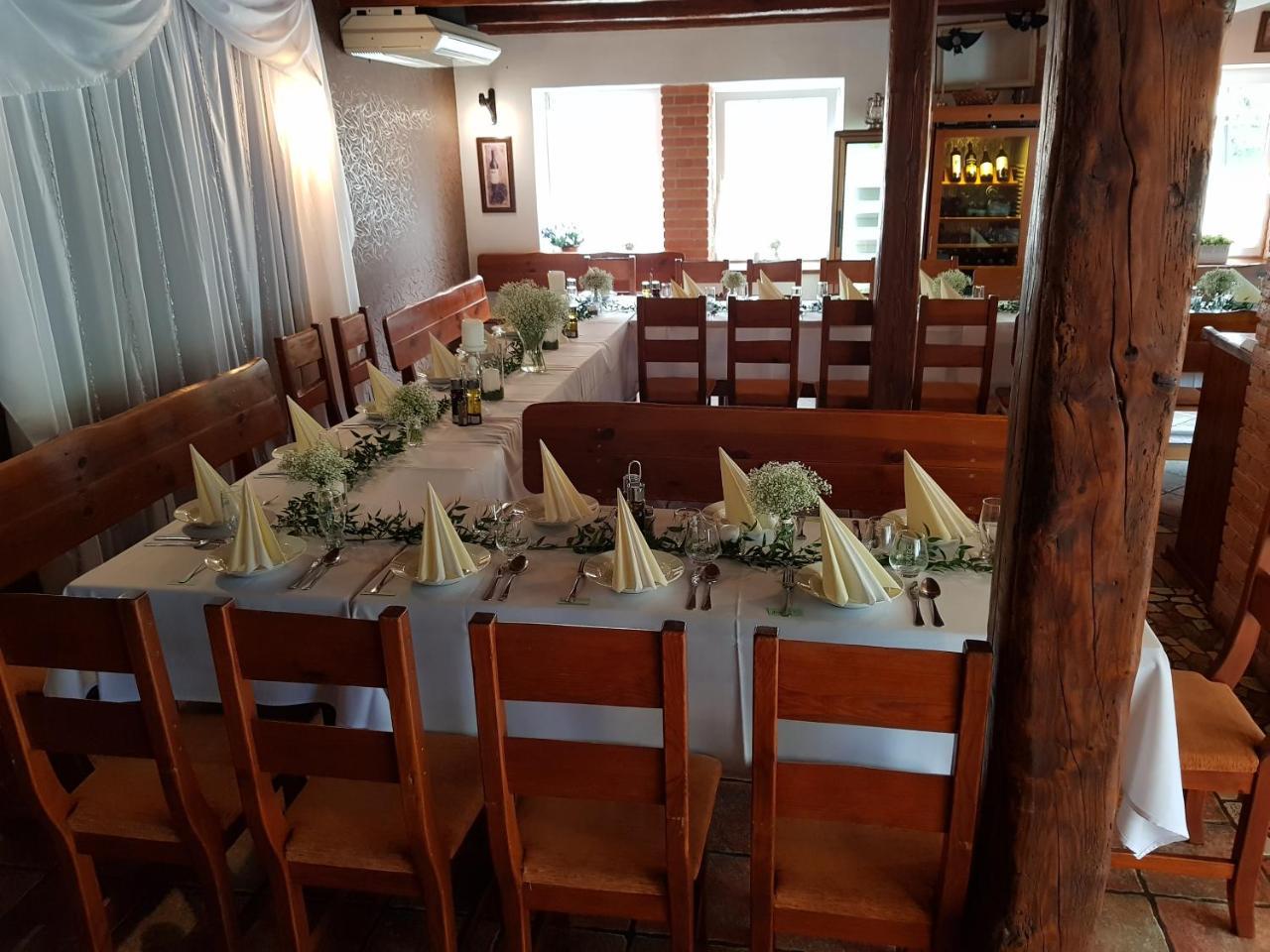 Sabbia Ristorante - Reštaurácia a Ubytovanie Prievidza Esterno foto